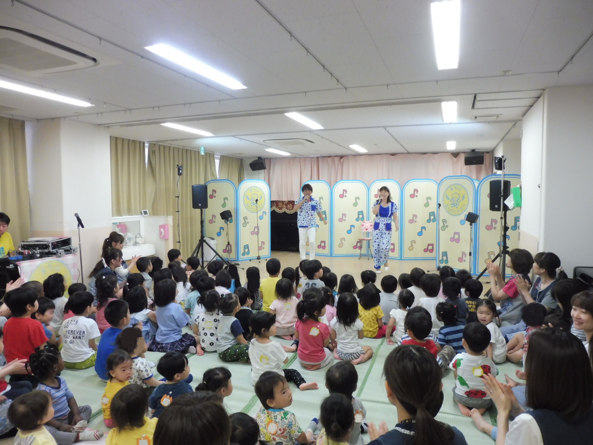 まちのおんがくやさん