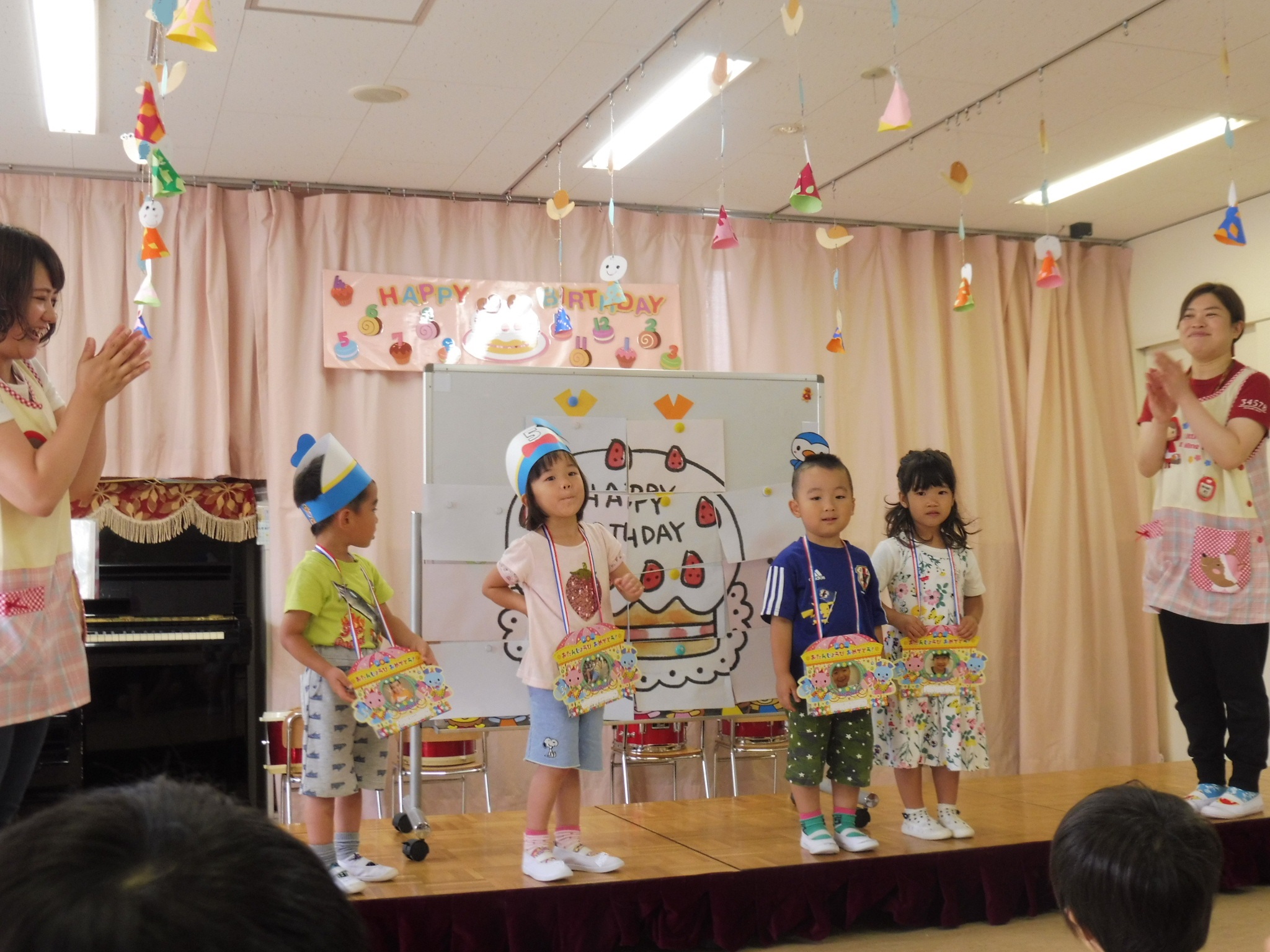 6月うまれ誕生会
